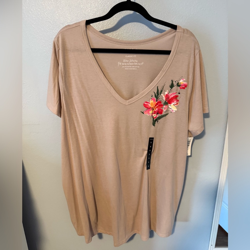 Torrid Beige Floral V-Neck Tee